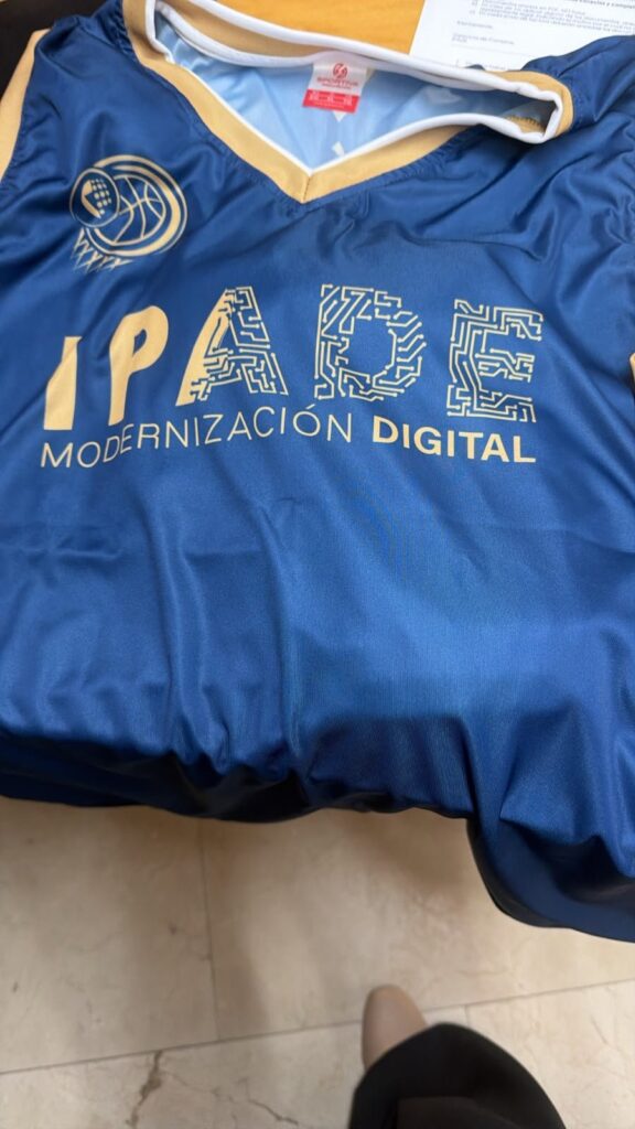 Jersey sublimado · Modernización Digital personalizado para IPADE