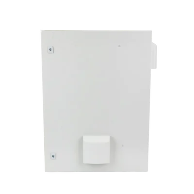 Gabinete Ventilado de Acero IP55 Uso en Exterior (400 x 600 x 250 mm) con Placa Trasera Interior Metálica y Compuerta Inferior Atornillable. Incluye Ventilador, Ventilas, filtros, Chapas y Llave T.