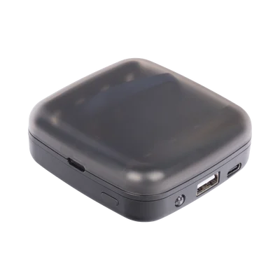 Power bank y Cargador para baterías 2 en 1,  carga individual y/o  simultánea hasta 4 baterías,  (AA y AAA, Ni-MH y Li-Ion)